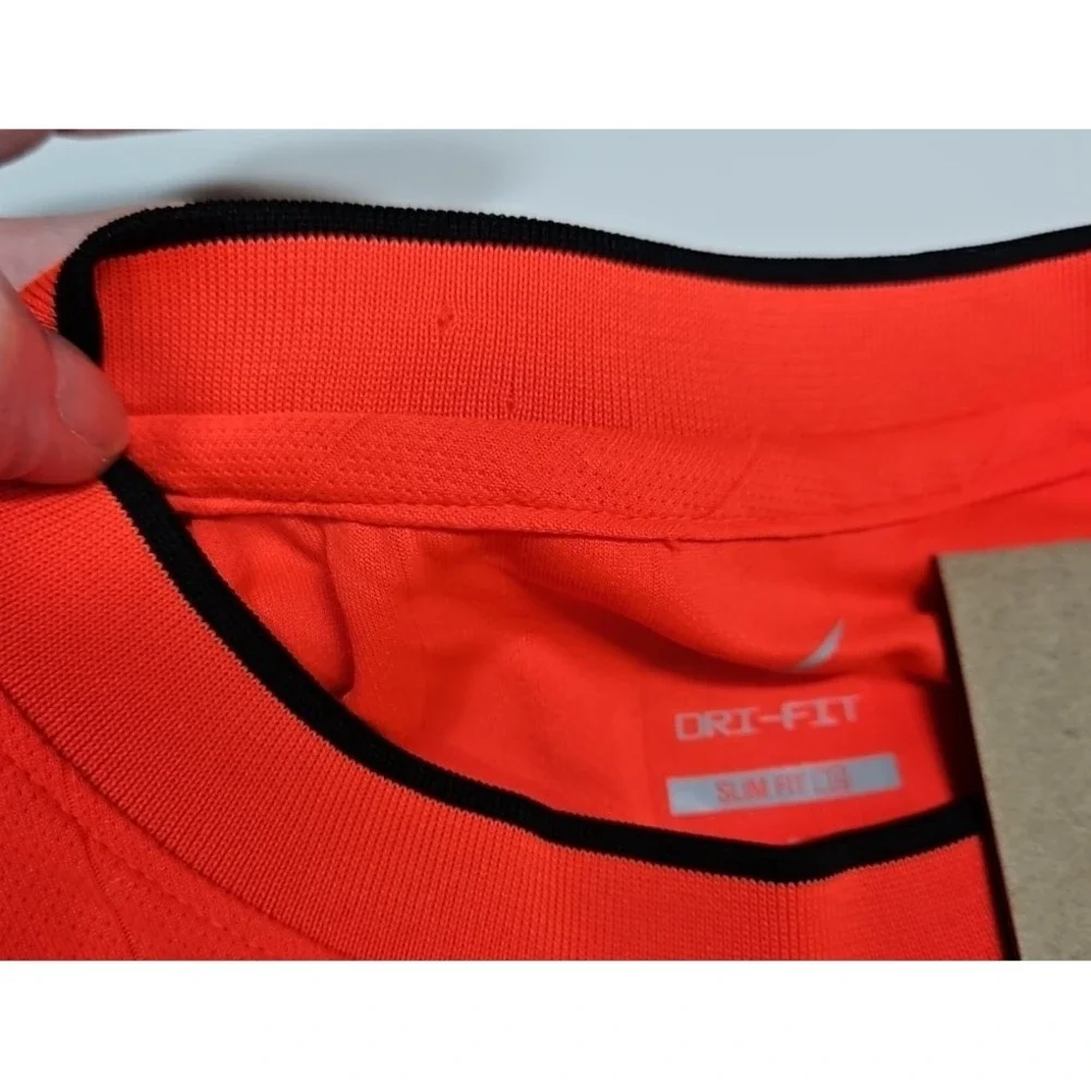 Nike Dri-FIT Mens Orange Soccer Referee Long Sleeve Jersey Size Small NWT Flawed